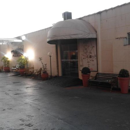 Hotel Sograo Araguari Exterior foto